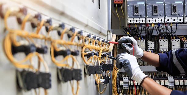Professional Electrician technician working in Chardon, OH